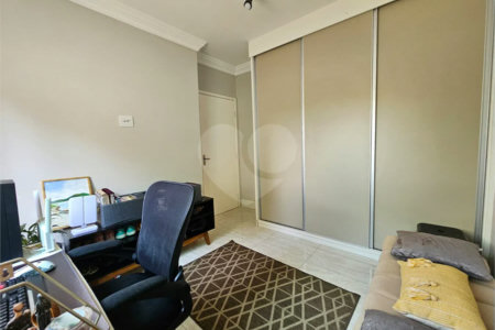 APTO TERREO COM QUINTYAL AMPLO, 2 QUARTOS 1 SUITE ,R$ 440 MIL