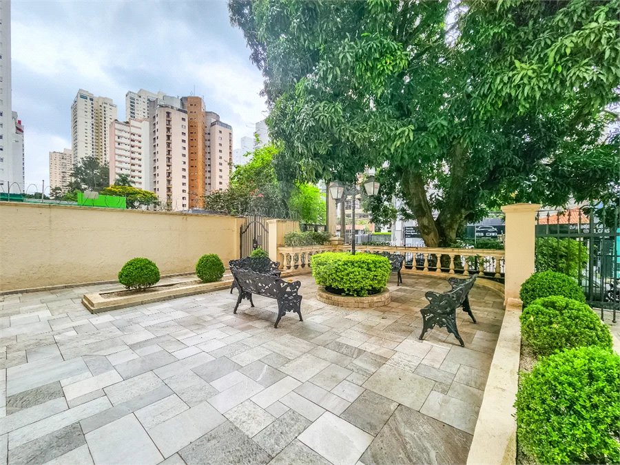 Apartamento à venda com 3 quartos, sendo 1 suíte, em Brooklin, São Paulo, SP