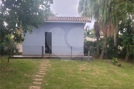 Chácara no Condomínio Vale das Laranjeiras em Indaiatuba SP - Venda - R$ 3,600.000,00 - Locaçao - R$ 30.000,00 mais encargos - Linda, espaçosa, aconchegante, acabamento de alto padrão em rua tranquila e arborizada, em um dos Condomínios mais valorizados de Indaiatuba. Com fácil acesso as principa
