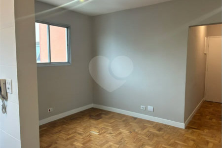 Studio à venda na Saúde | 37 m² | 2 vagas | Ao lado do Metrô Saúde