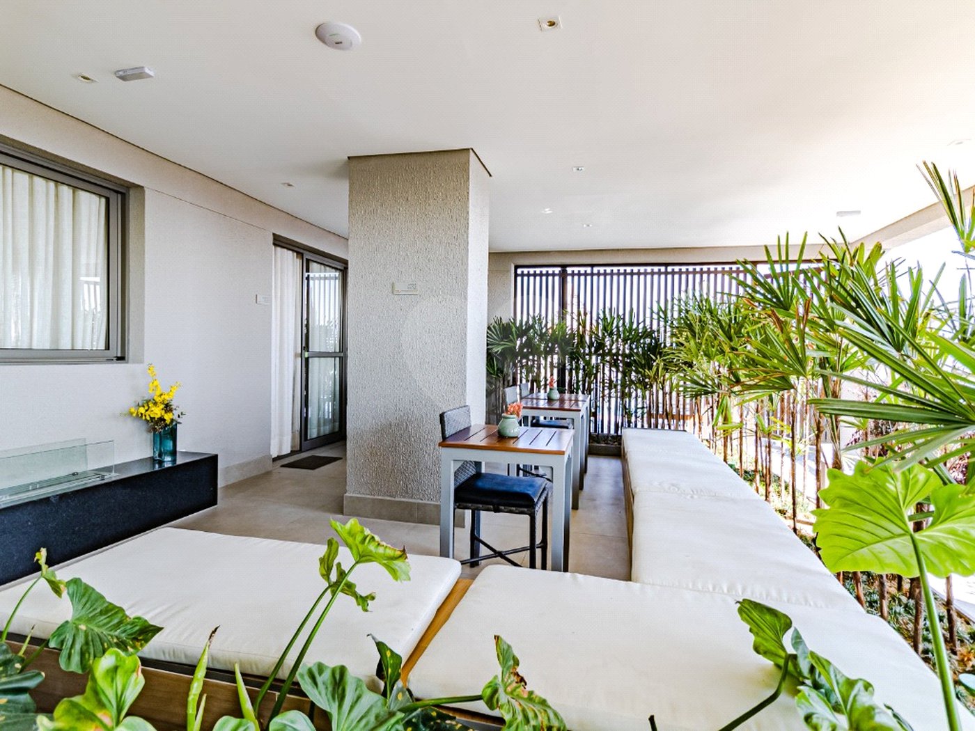 Studio à venda com 22m², 1 quarto, região da República, no Condomínio Think Home República