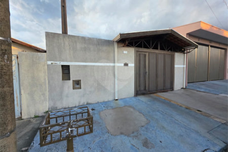 Casa 2 quartos 1 suíte