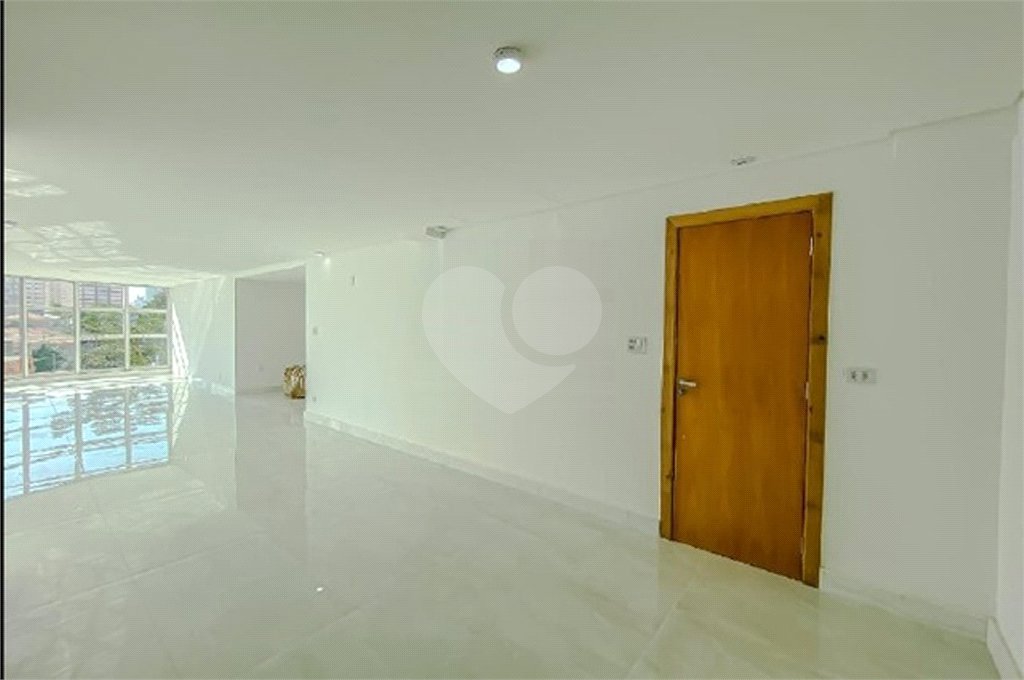 Apartamento com 260m² à venda na Av. Paes de Barros - Recém reformado 100% - Impecável.