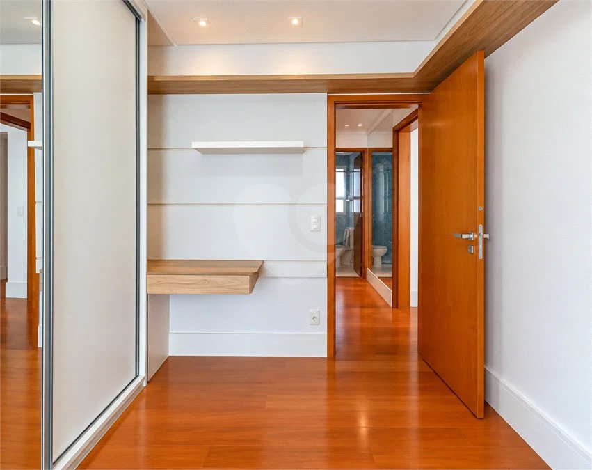 Apartamento de 103 m² no Jardim do Mar, com 3 dormitórios, 1 suíte, varanda gourmet, armários, 2 vagas e condomínio com lazer completo.