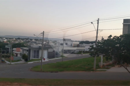 Terreno Exclusivo no Condomínio Santa Isabel 2 em Aclive
