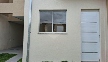 Casa à venda com 3 quartos, sendo 1 suíte,  em Jardim Bandeirantes, Poços de Caldas, MG