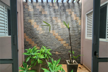 Casa à Venda - Estância Lagoa Dourada, Brotas-SP