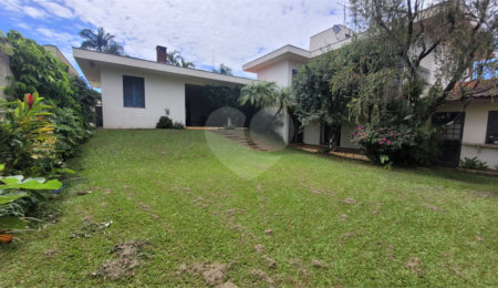 Casa à venda com 4 quartos, sendo 1 suíte,  em Vila Costa do Sol, São Carlos, SP