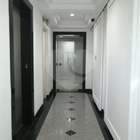 SALA COMERCIAL, 106m2, NO PARAISO