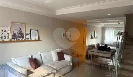 Casa de Vila à venda com 4 quartos, sendo 1 suíte,  em City America, São Paulo, SP