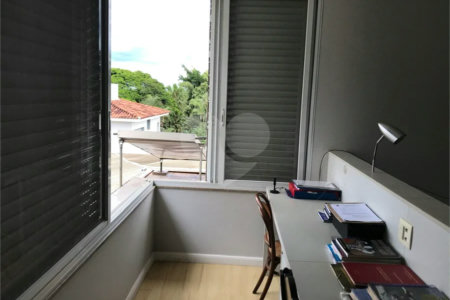 SOBRADO ALTO PADRÂO COND.PARQUE SABARA