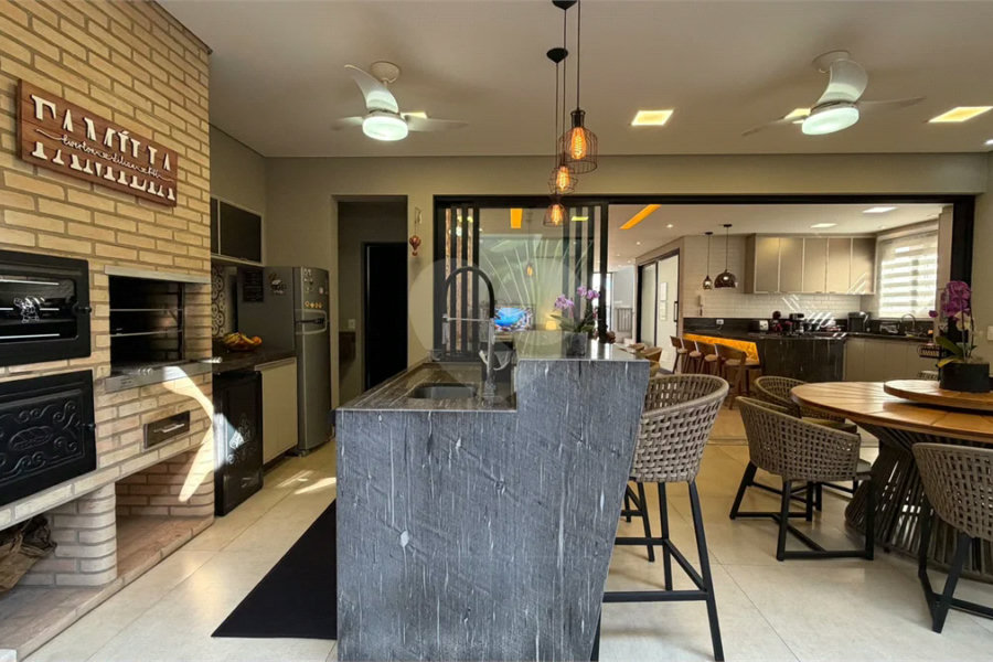 Casa à venda com 3 suítes no condomínio Residencial Villa D'aquila, Piracicaba - SP
