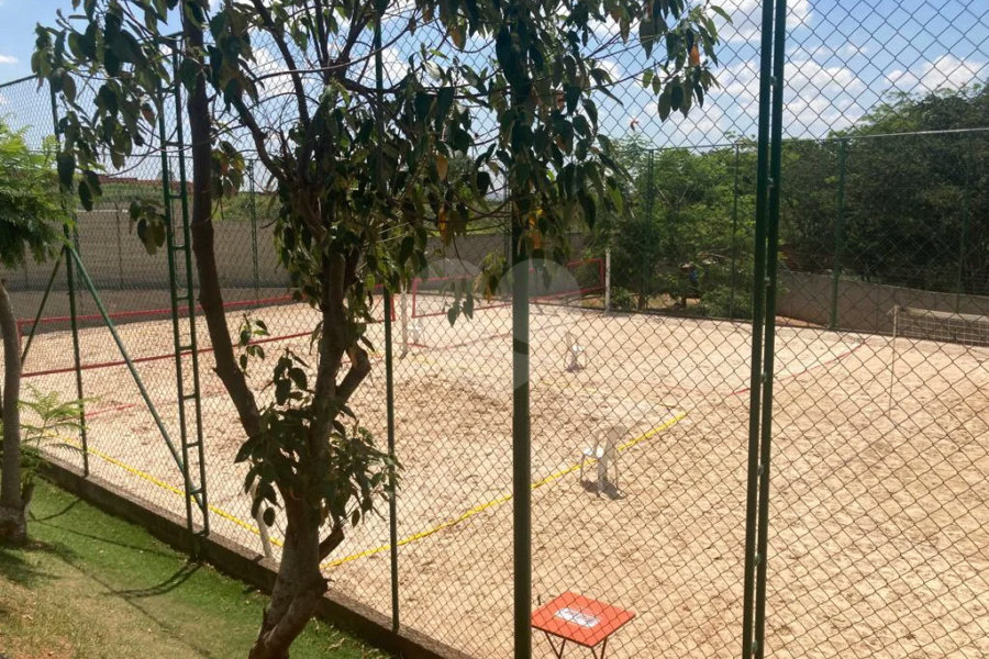 Terreno à venda no Condomínio Park Campestre I