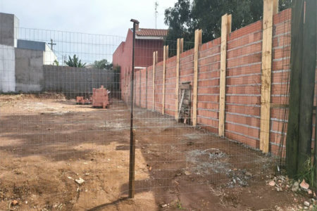 Terreno 300m² Parque Ferh