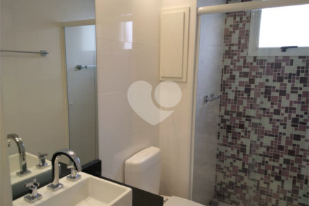 Apartamento 3 suítes, varanda gourmet, 3 vagas em Condomínio Clube na Mooca