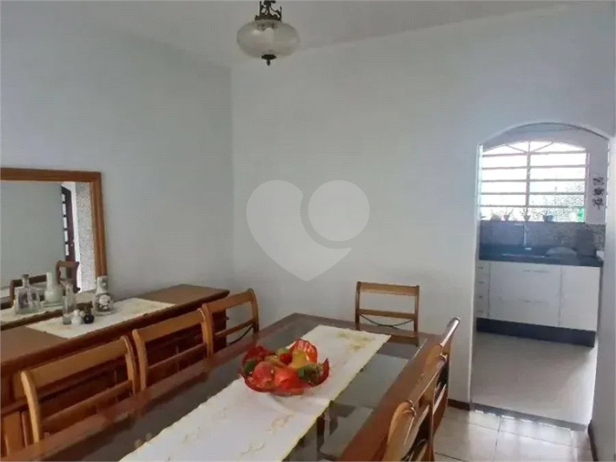 Casa Térrea com 3 Quartos à venda, 220m² - Jardim Líbano