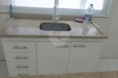 Apartamento à venda perto da USP com vaga coberta