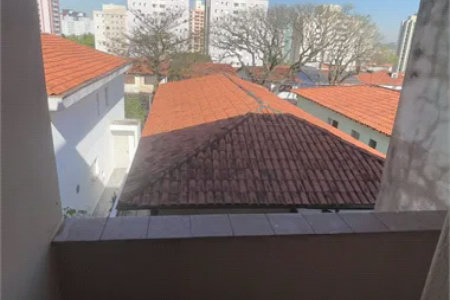 Sobrado à venda com 4 quartos, sendo 1 suíte, em Jardim Ester Yolanda, São Paulo, SP