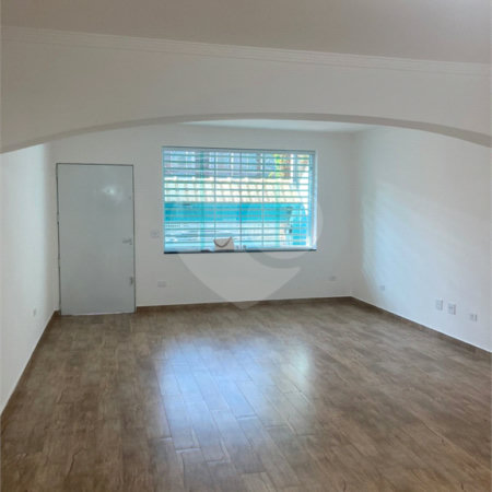 Sobrado à venda com 4 quartos, sendo 1 suíte, em Ipiranga, São Paulo, SP