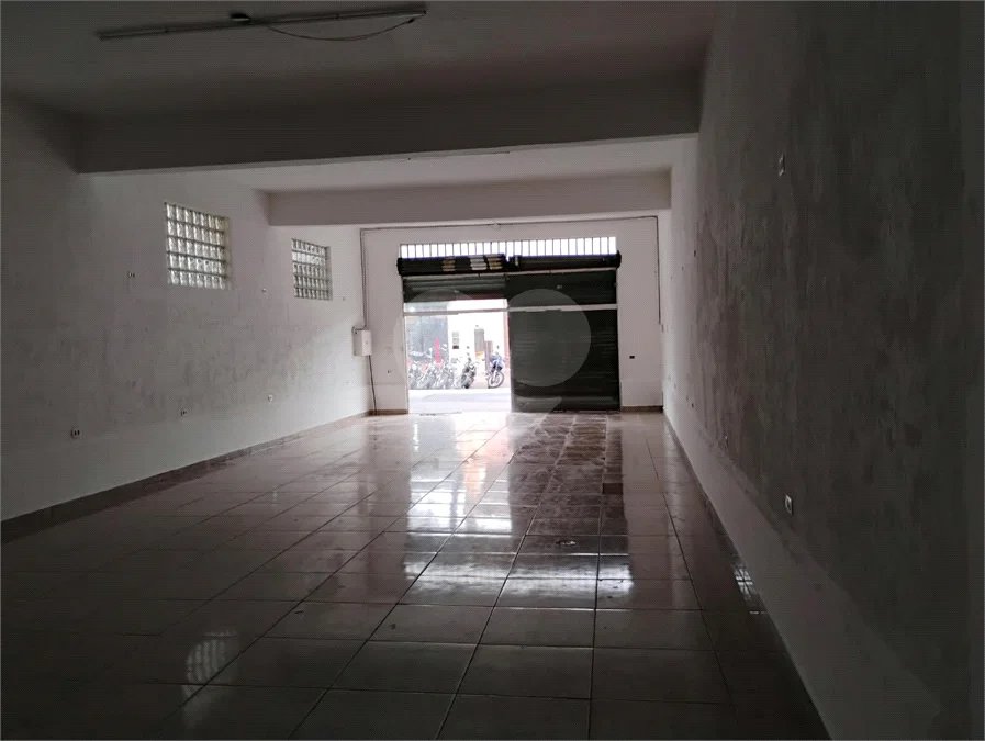 Excelente Loja Comercial na Vila Santa Catarina!!!