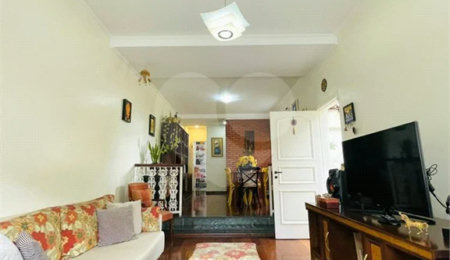 Villagio à venda com 4 quartos, sendo 2 suítes,  em Vila Brasílio Machado, São Paulo, SP
