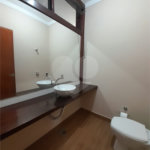 Casa de Alto Padrão à Venda e Locação no Parque Santa Mônica - São Carlos