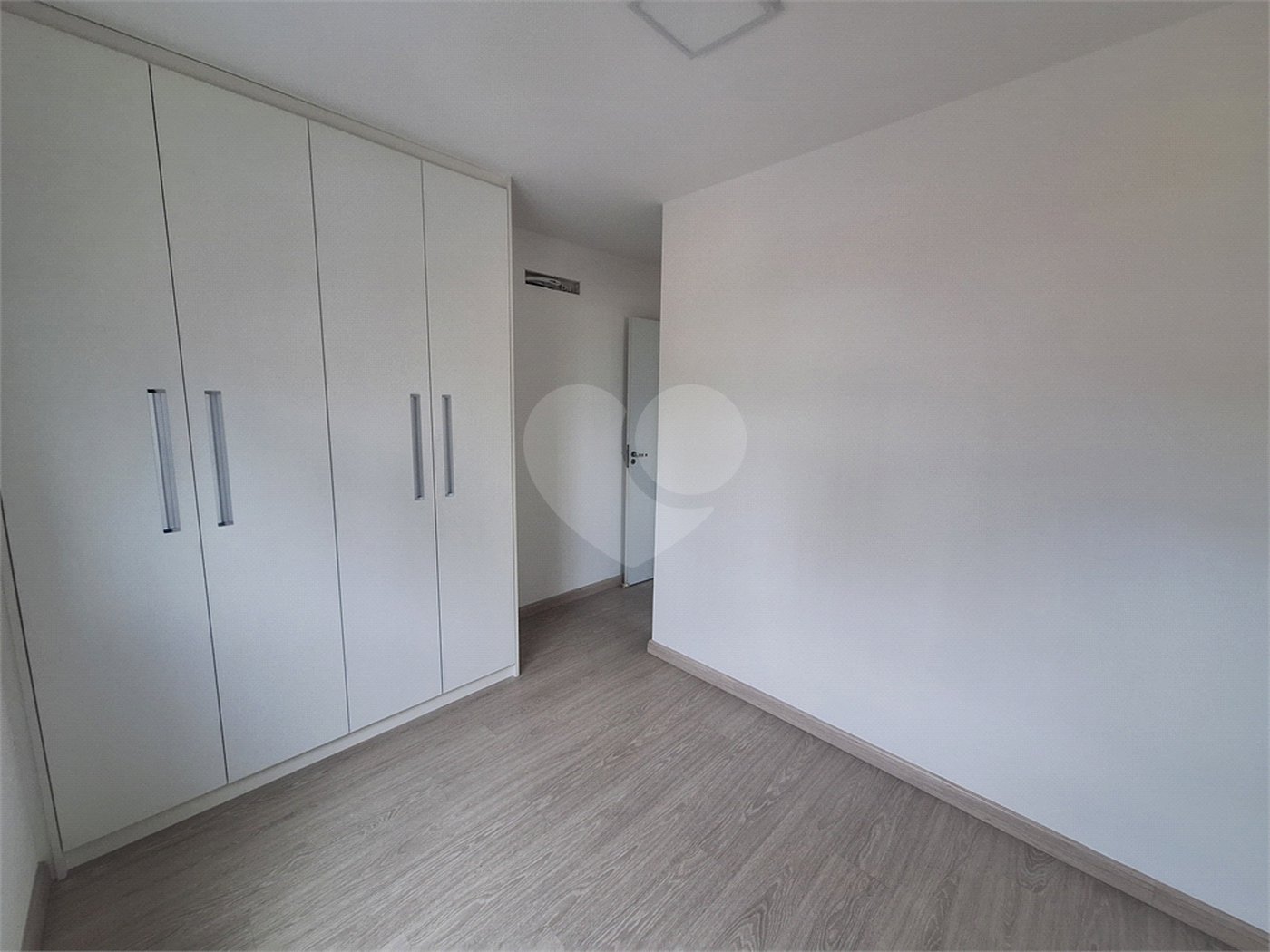 Apartamento à venda em Vila Gumercindo – 55m²