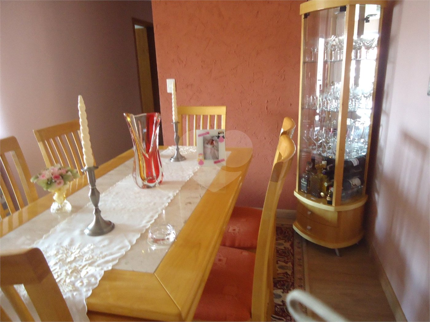 Apartamento 3 Dormitórios, Suite, 2 Banheiros, Vaga. Vila Gustavo. Aceita Pet