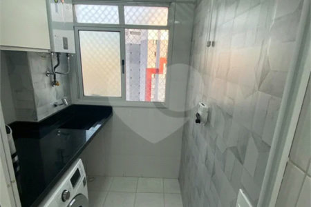 Apto no Melhor da Mooca 2 quartos 1 suíte 1 vaga varanda Aceita casa/sobrado na Moóca Estuda Permuta
