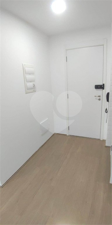 Apartamento tipo Studio em frente ao Metrô Brás - Centro - São Paulo - SP