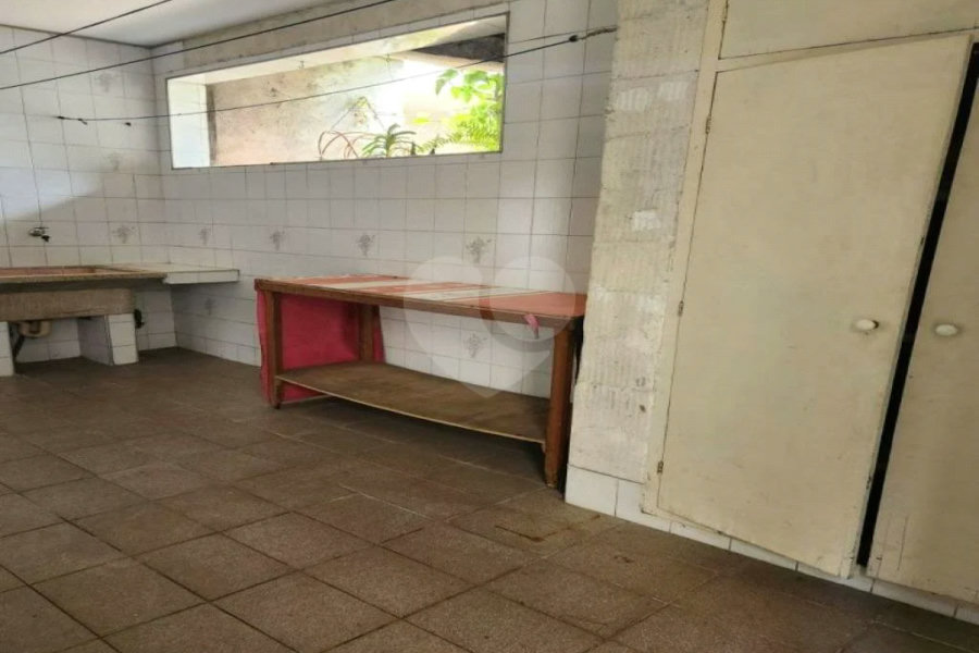 Casa espaçosa, ótima para se viver com qualidade