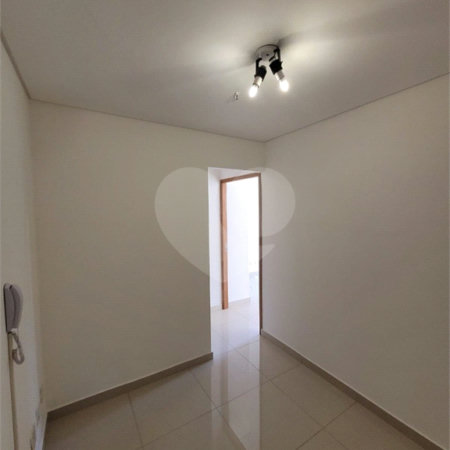 Conjunto comercial com 32 m², garagem, à venda na Bela Vista