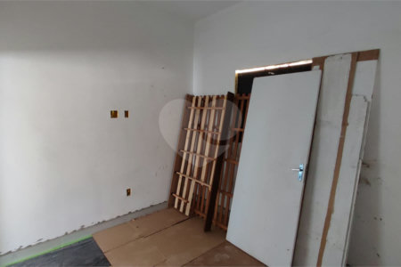 Casa à venda de 2 dormitórios em São Carlos, no bairro Arcoville.