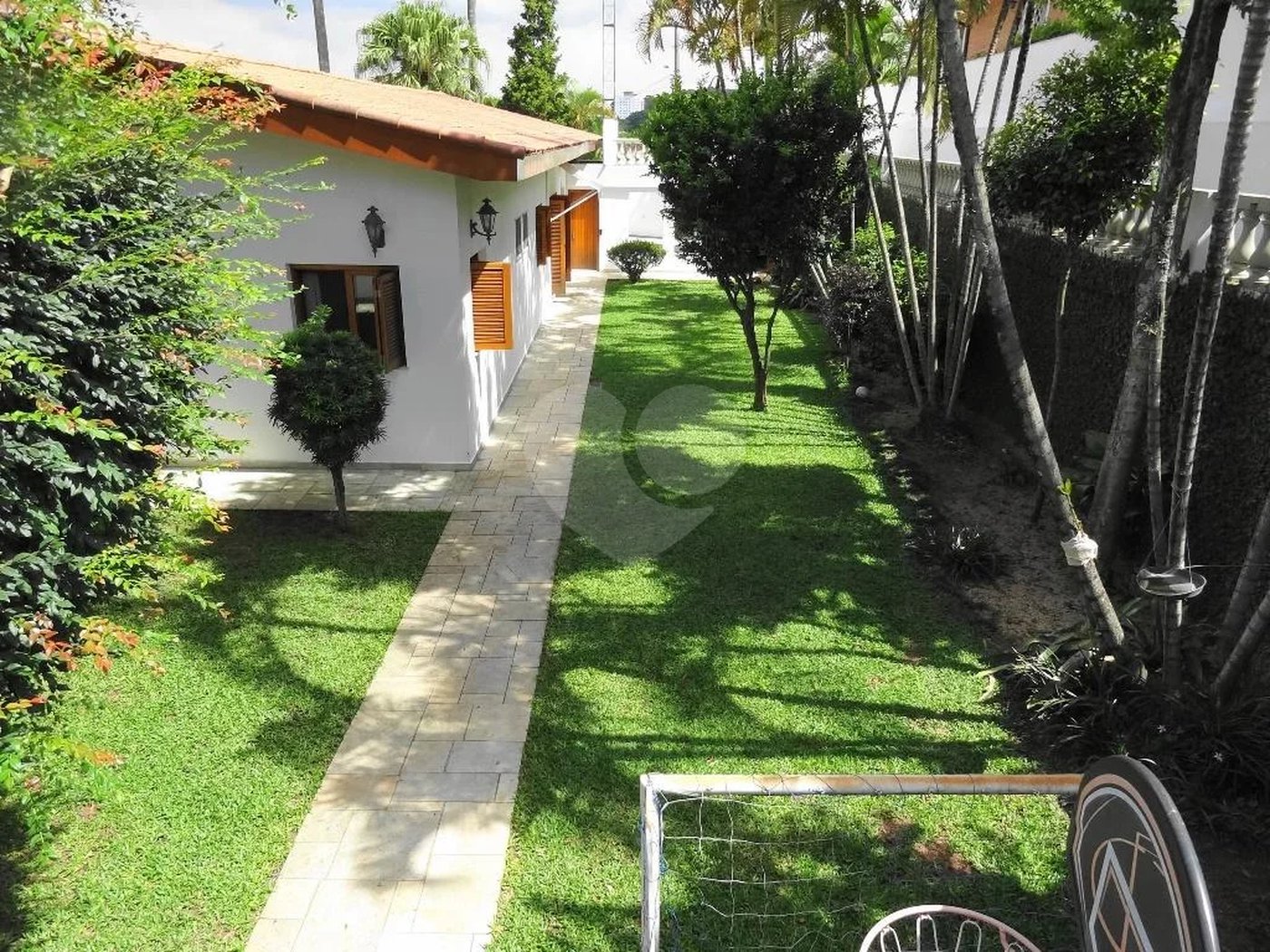 CASA TÉRREA ALTO PADRÃO NO TREMEMBE