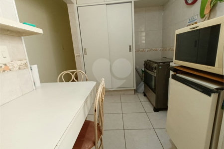 Casa térrea com duas edículas para venda - Saúde, SP.