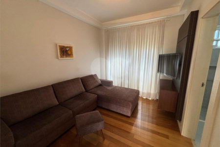 Casa á venda condomínio Damha I