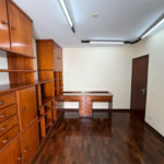 Excelente Casa de Esquina na Vila Monteiro – Oportunidade para Moradia ou Comércio