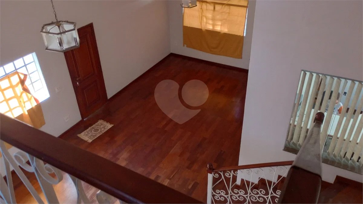 Sobrado amplo com 3 dormitorios e area de lazer a venda