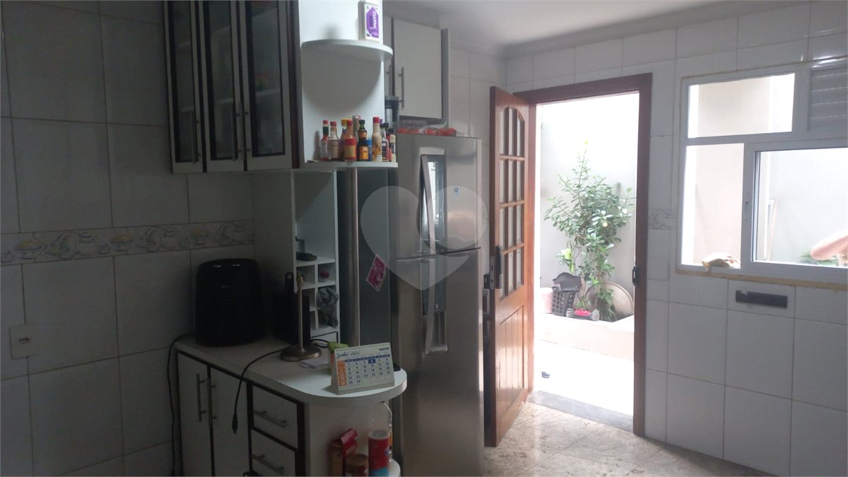 Maravilhoso apartamento à venda, com 3 quartos, 90m2. moveis planejados, no Guarujá (Enseada)