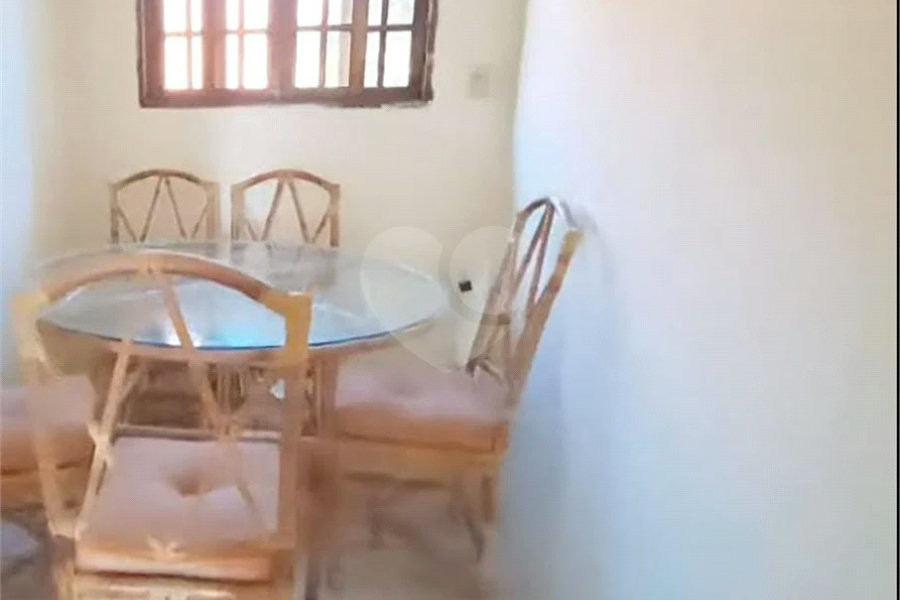 Belíssima casa com 04 dormitórios em Itanhaém
