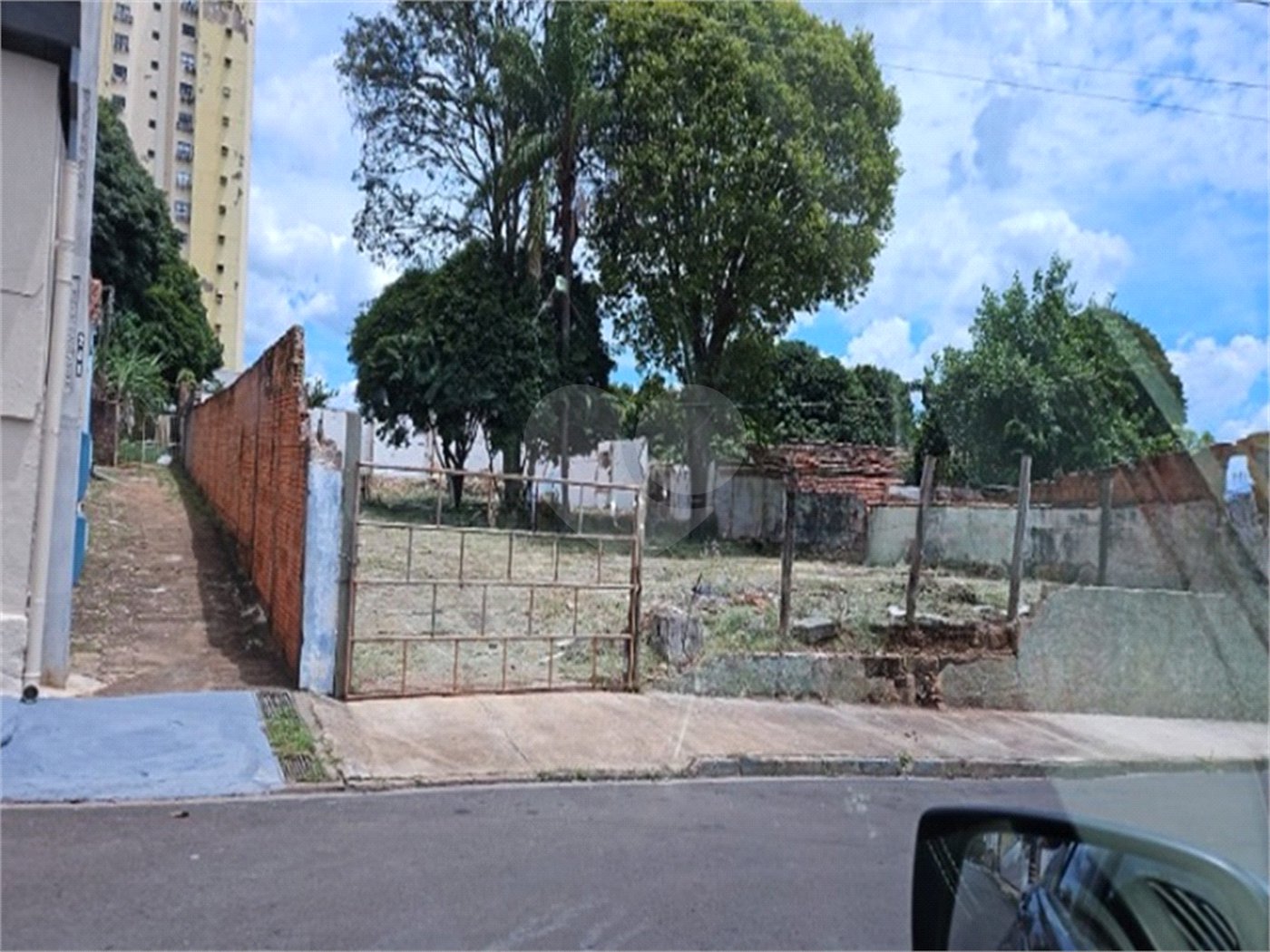 Terreno 784m² proximo à Santa Casa e a USP - Investimento