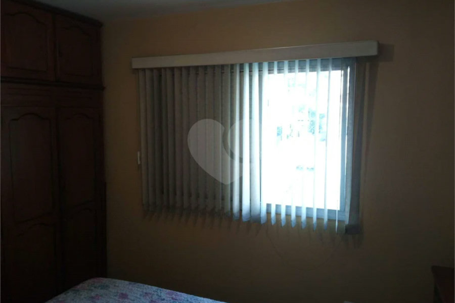 Lindo apartamento, muito bem conservado, com bom espaço interno.