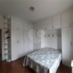 Vende-se: Sobrado de Vila, 2 quartos, Edícula com 1 Suíte, 1 Vaga, Santana!