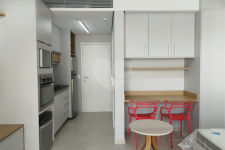 Studio Moderno de 29m² para Locação