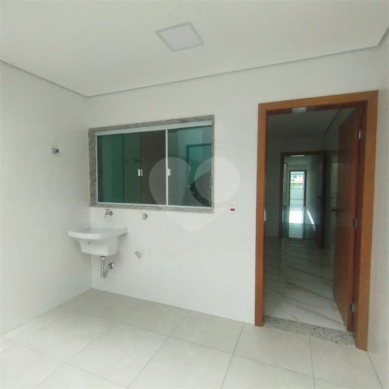 SOBRADO NOVO À VENDA NA PENHA, 3 QUARTOS (1 SUÍTE), GARAGEM, ÁREA GOURMET