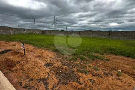 Terreno à venda no Residencial Amary, São Carlos/SP