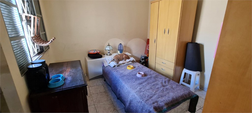 Casa térrea para venda em Araraquara.