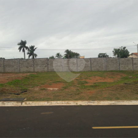 Lote à venda no Condomínio Monte das Araucárias