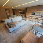 Apartamento na Mooca Vende de 4 dormitórios e 2 suítes ou com 3 suítes e sala ampliada, com área útil de 157,70 m², duas vagas de garagem.Condomínio Com lazer completo.Aceita e estuda Permuta.