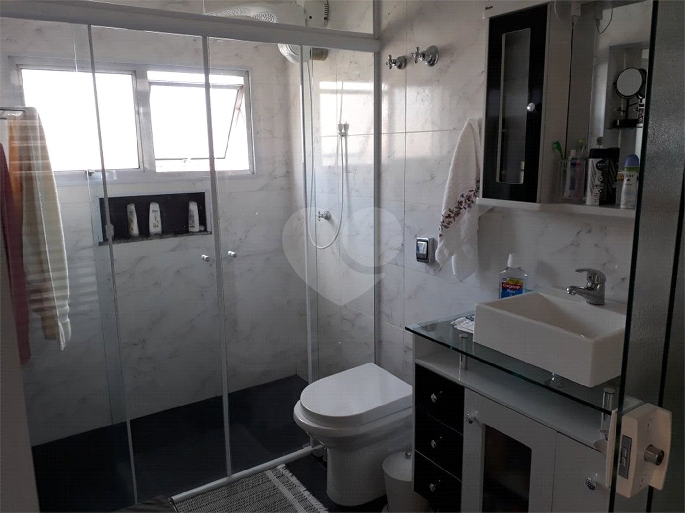 Sobrado á venda 222m² 3 quartos na região do metrô Guilhermina Esperança, Penha